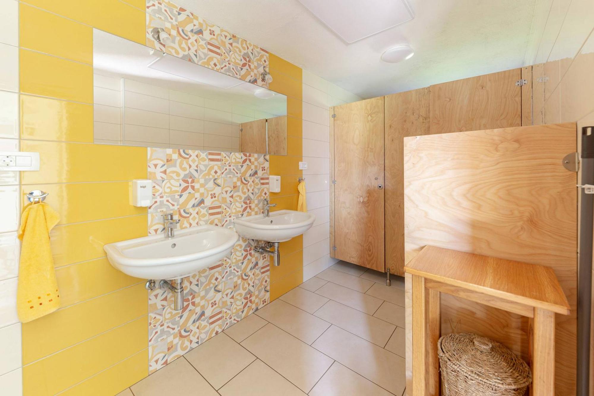 Glamping Mohorjev Grunt Hotel Preddvor Kültér fotó